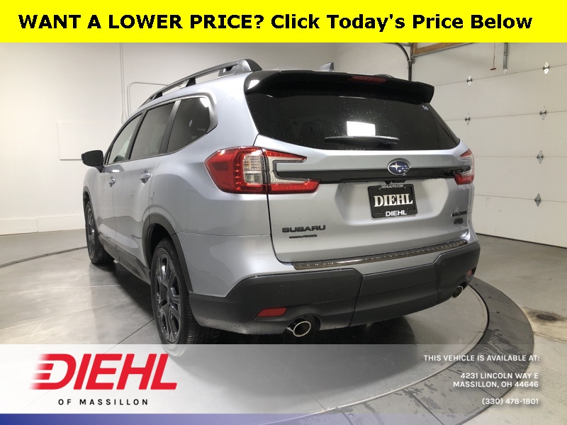 2025 Subaru Ascent Onyx Edition Touring photo 3