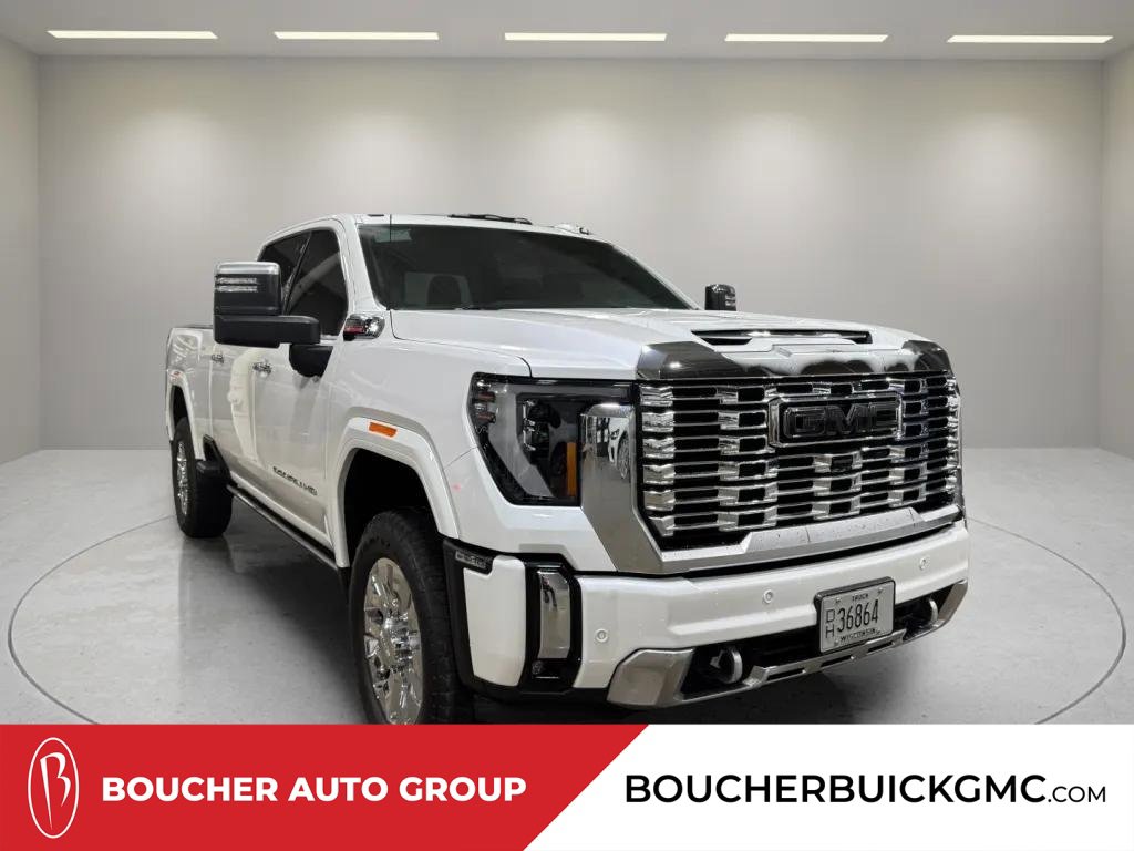 2024 GMC Sierra 2500HD Denali's photo