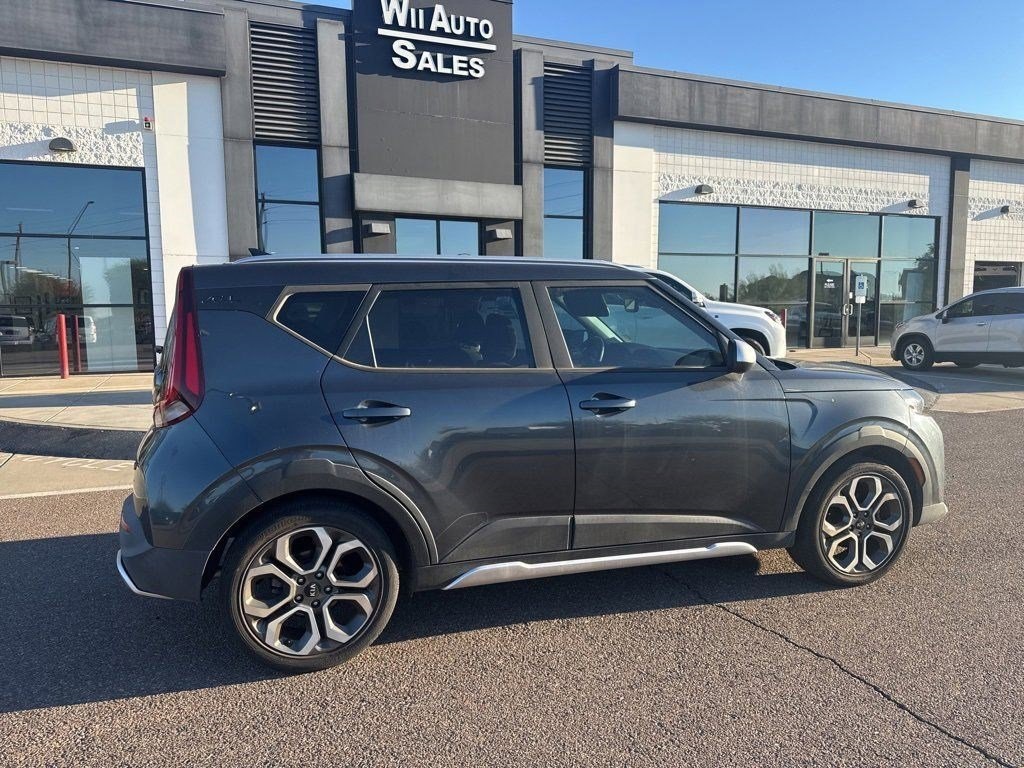 2021 Kia Soul LX S X-Line photo 3