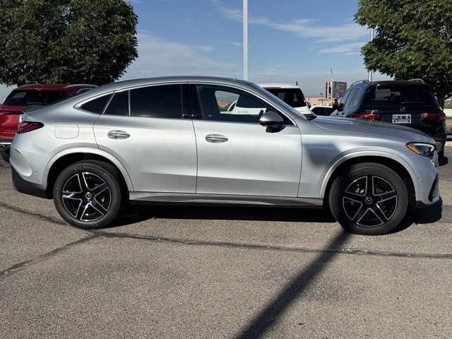 2026 Mercedes Benz GLC 300 4MATIC photo 6