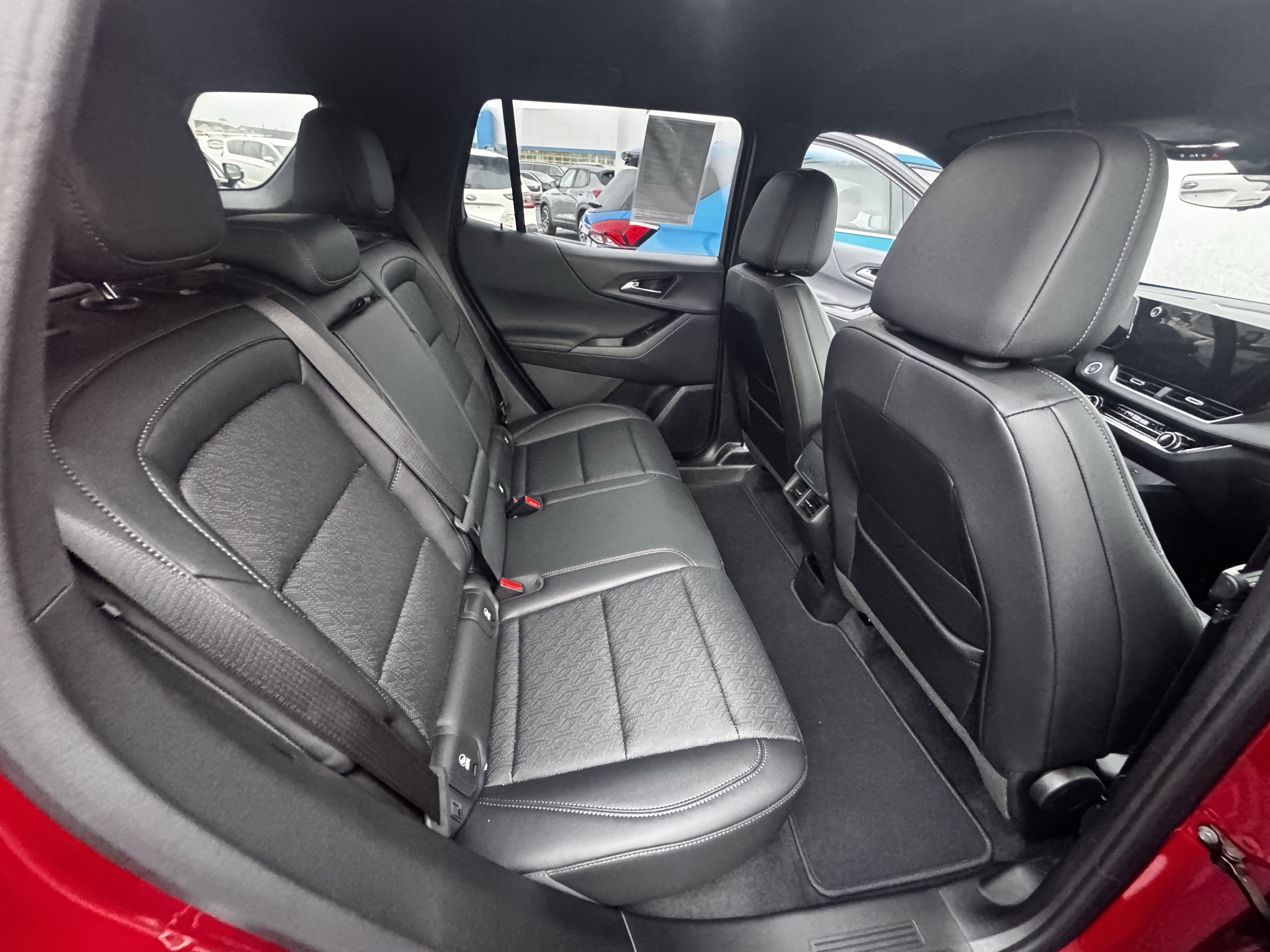 2026 Chevrolet Equinox LT photo 3