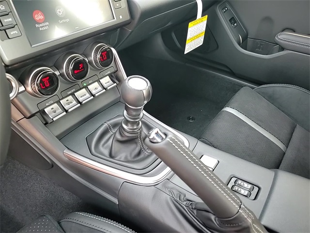 2025 Toyota GR86 Premium photo 18