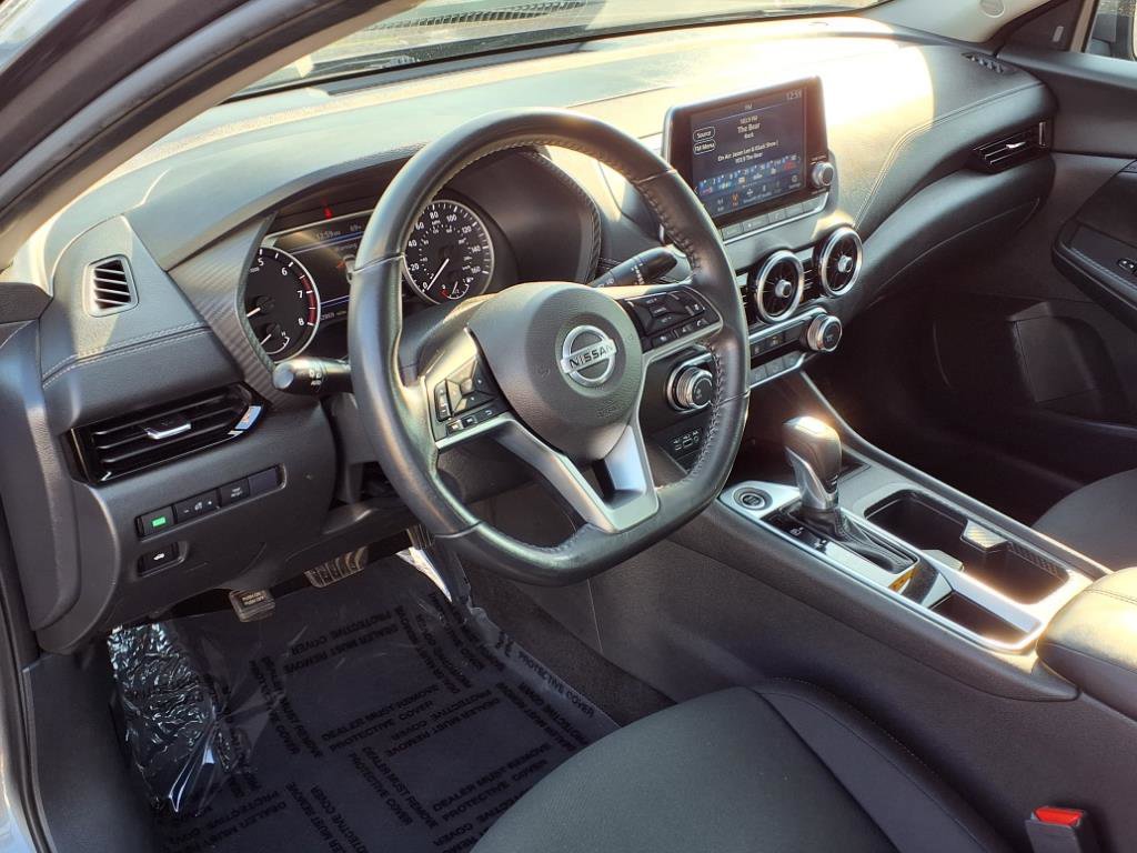 2022 Nissan Sentra SV photo 13
