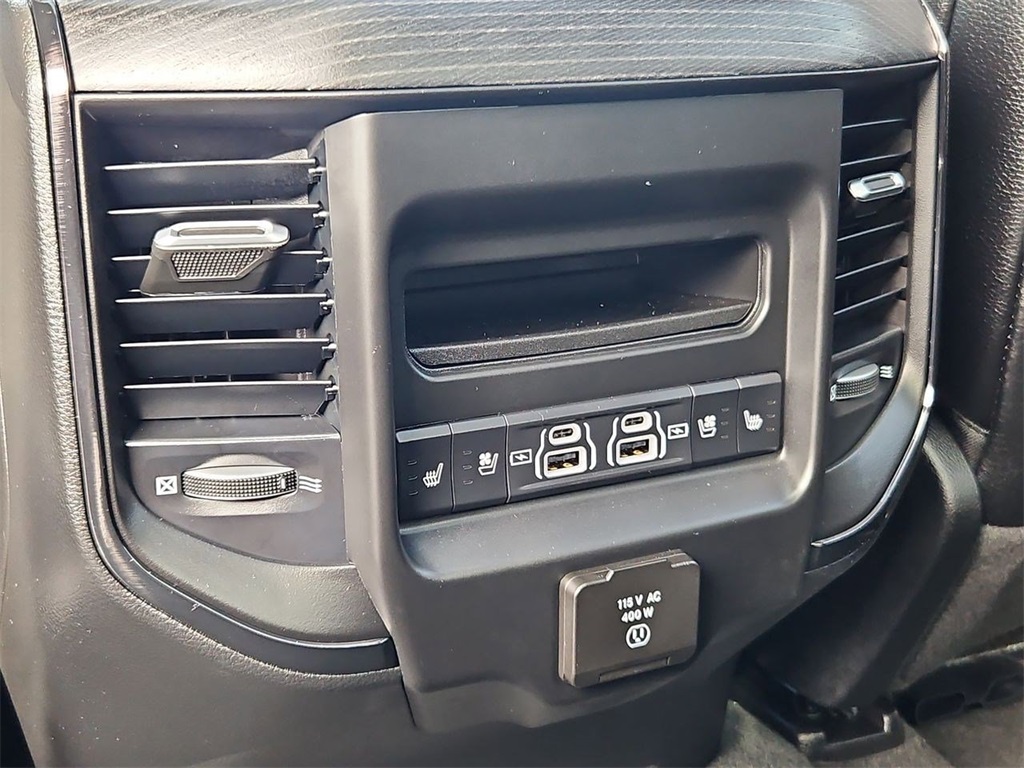 2023 Ram 1500 Limited photo 24