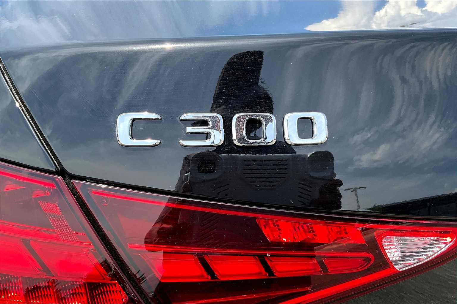 2025 Mercedes Benz C 300 photo 7