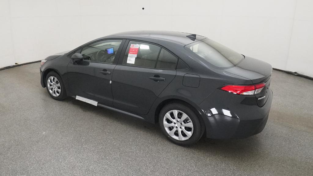 2025 Toyota Corolla Hybrid LE photo 11