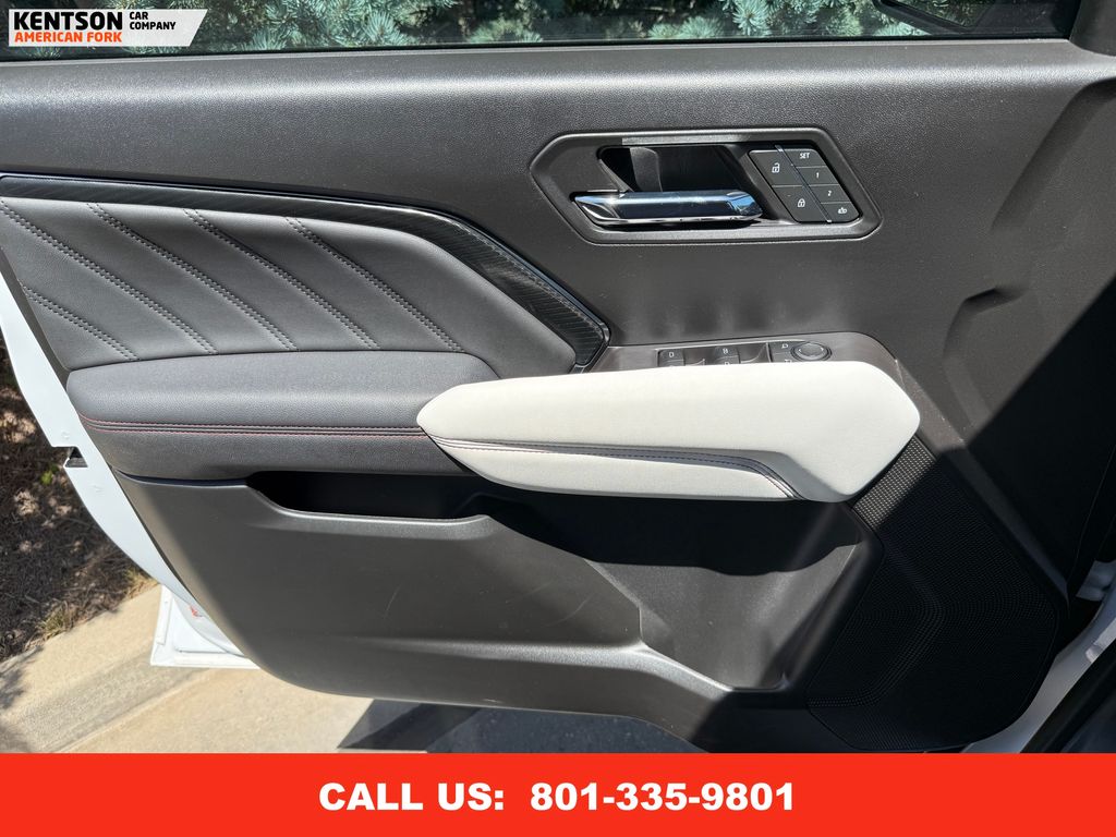 2023 Gmc Canyon AT4X photo 20