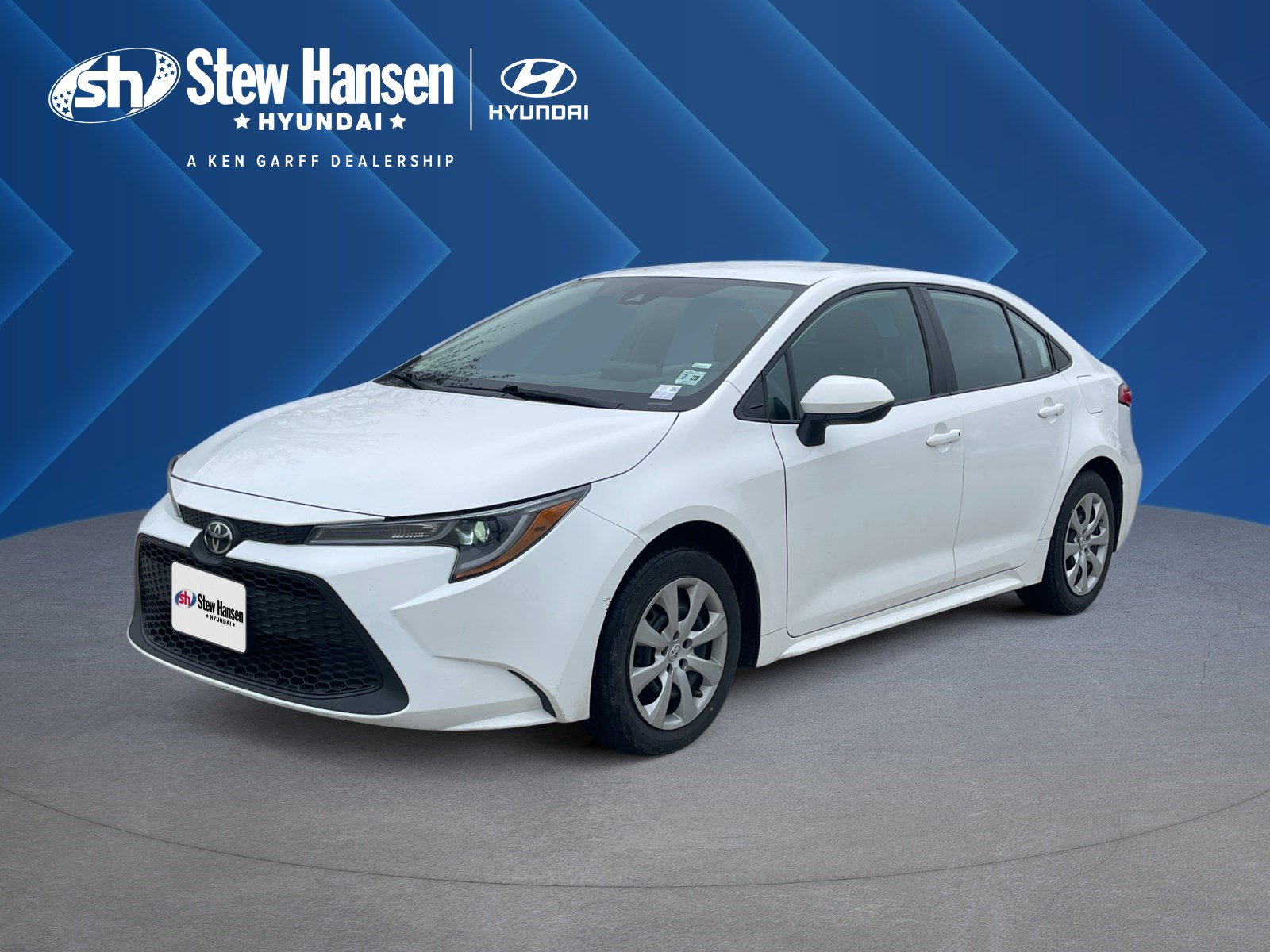 2022 Toyota Corolla LE's photo