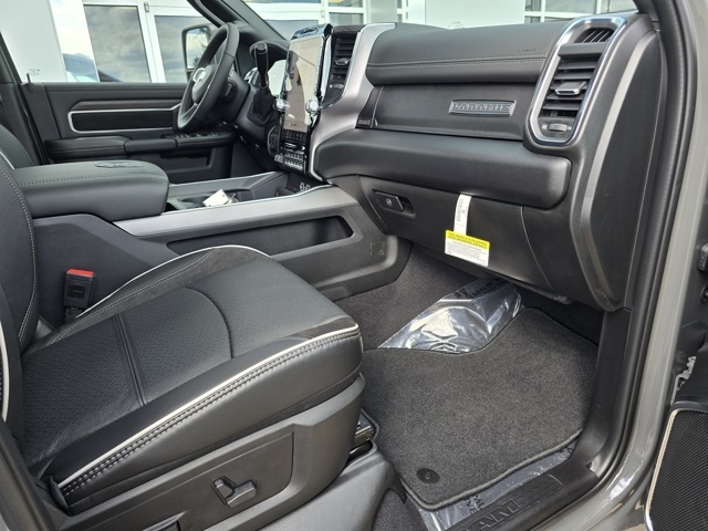 2026 Ram 2500 Laramie photo 27