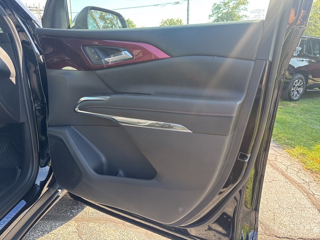 2026 Chevrolet Traverse Z71 photo 24