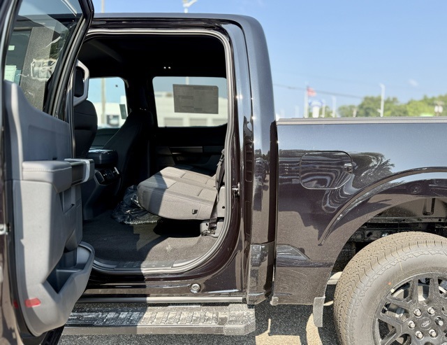 2025 Ford F-150 STX photo 26