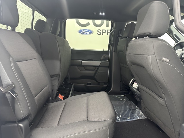 2025 Ford F-150 XLT photo 12