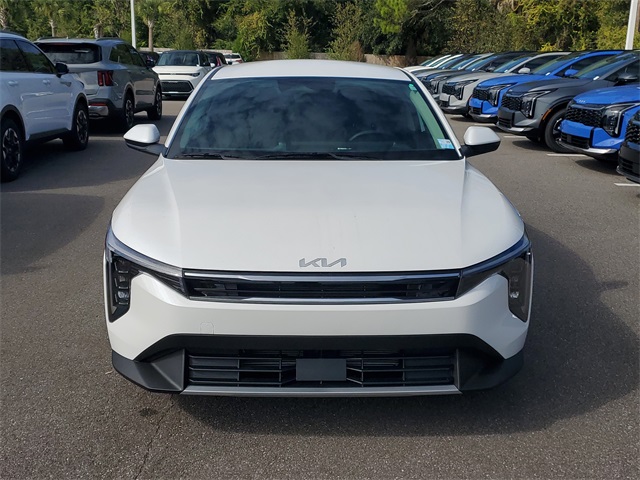 2025 Kia K4 EX photo 2