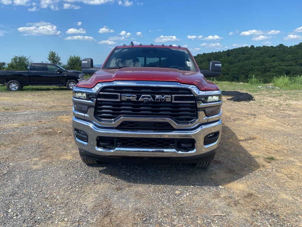 2025 Ram 2500 Tradesman photo 2