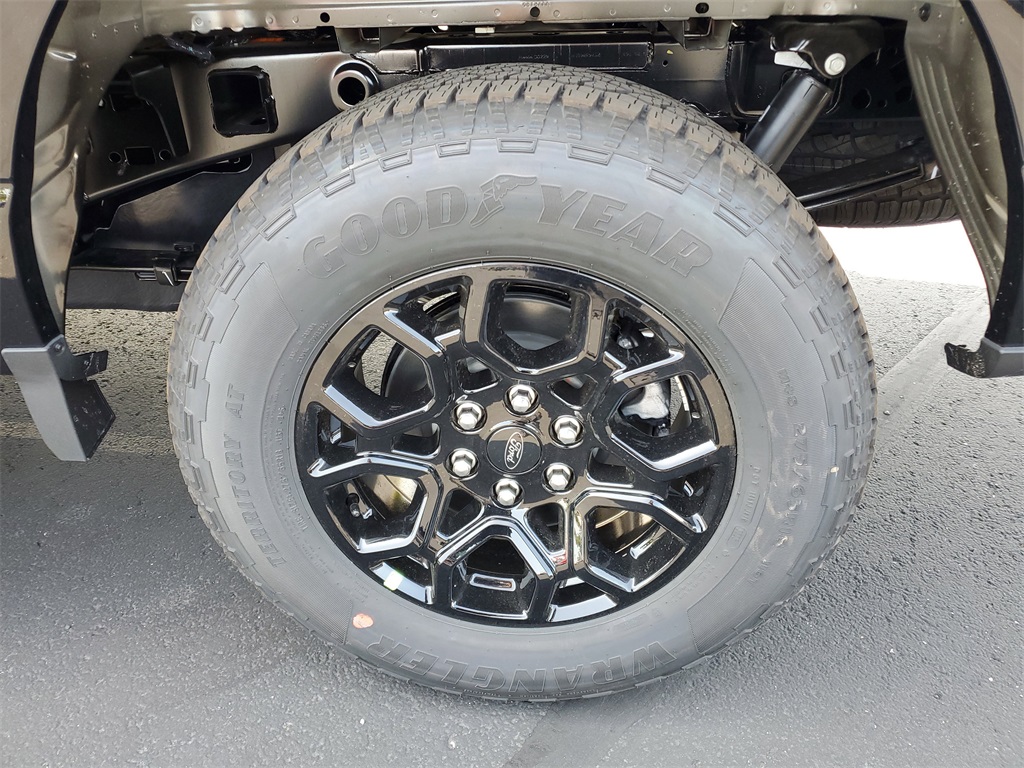 2025 Ford F-150 XLT photo 27