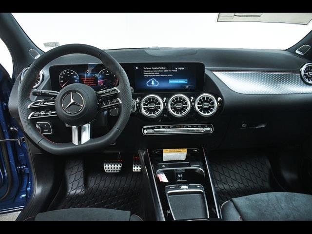 2024 Mercedes Benz GLA 250 photo 15