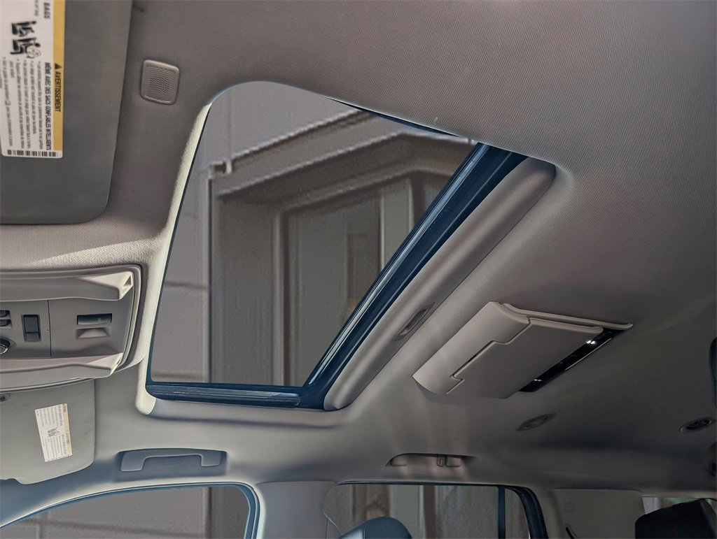2018 Cadillac Escalade Premium Luxury photo 12