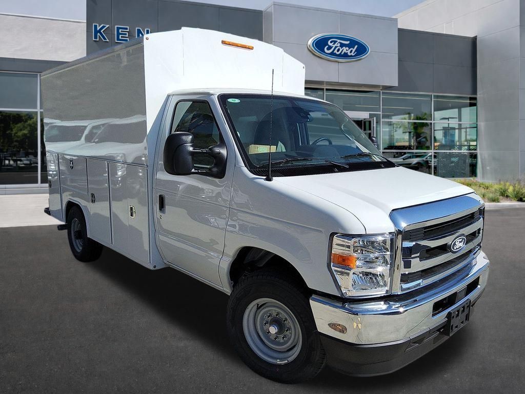 2026 Ford E-Series Cutaway