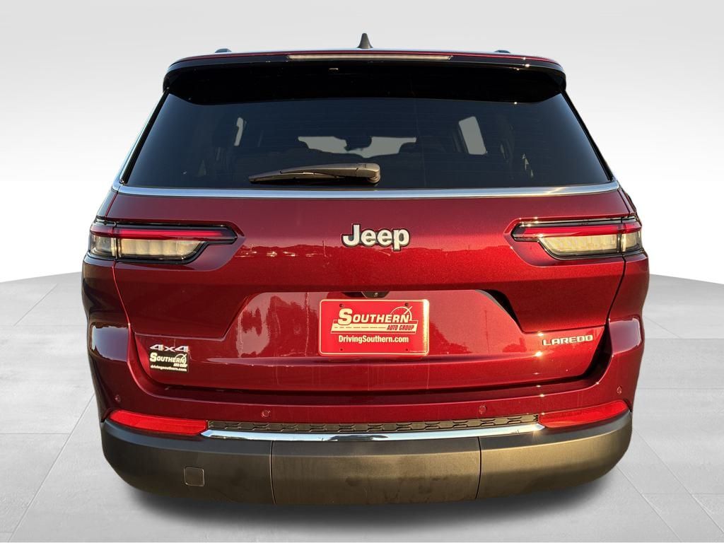 2025 Jeep Grand Cherokee Laredo X photo 4