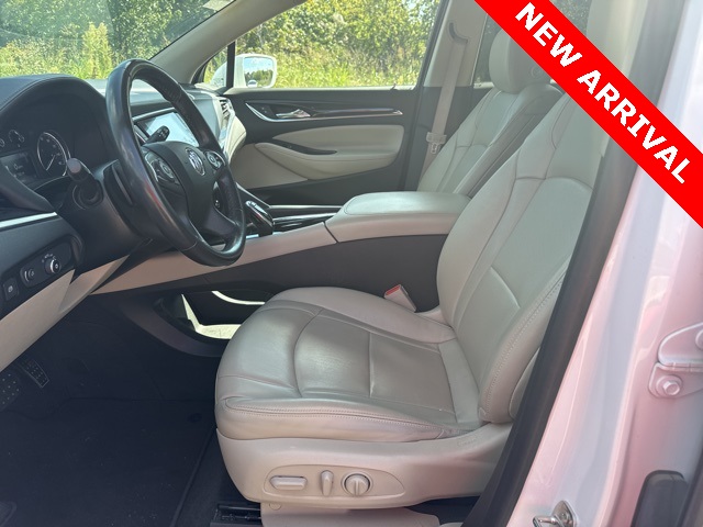 2020 Buick Enclave Essence photo 10