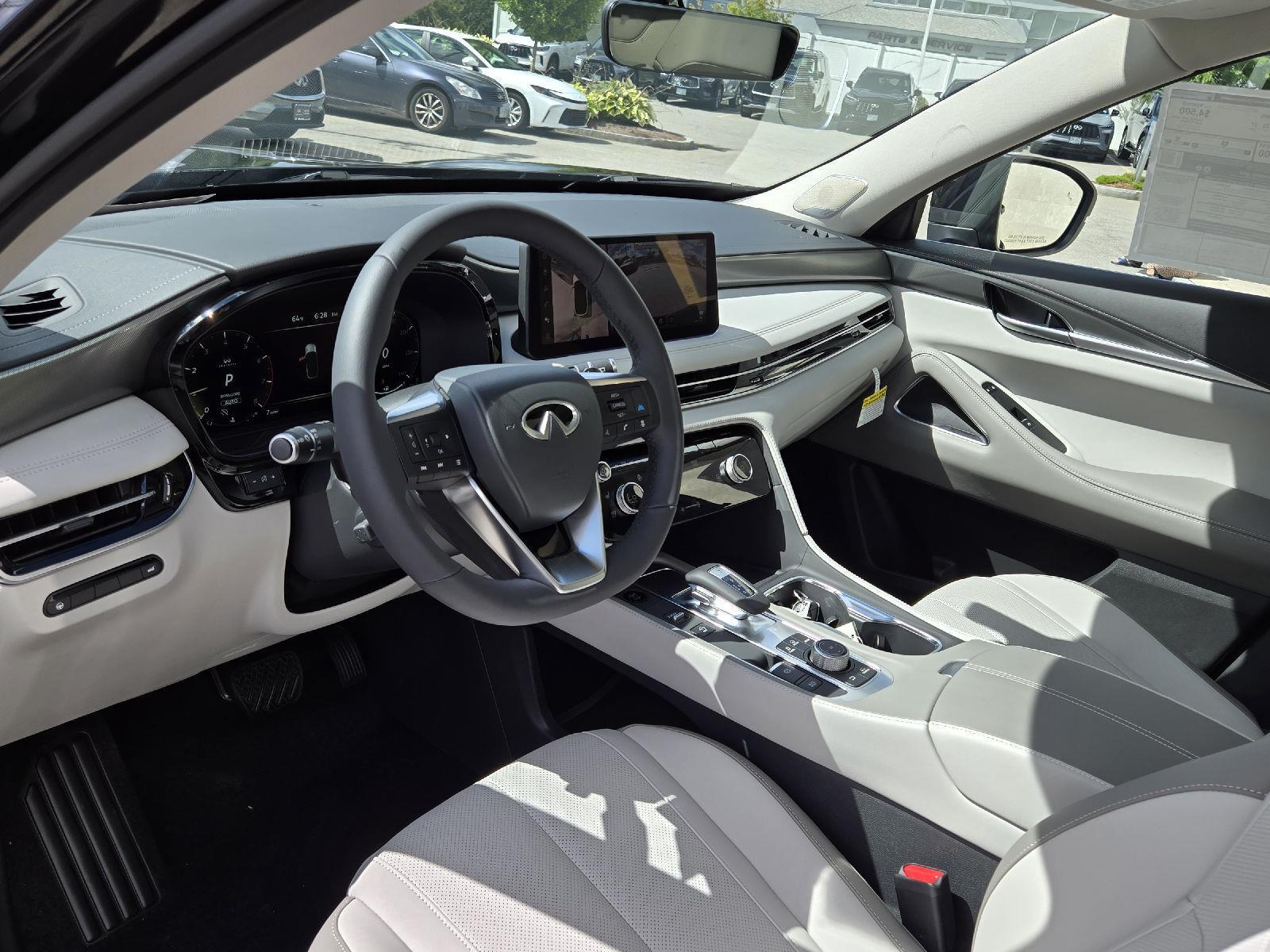 2026 Infiniti QX60 Luxe AWD photo 3