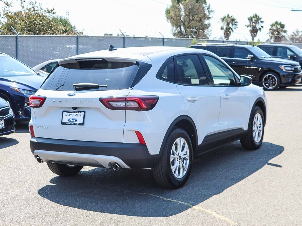 2025 Ford Escape Active photo 9