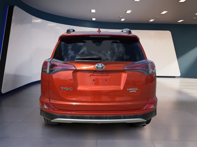 2016 Toyota RAV4 Limited photo 2