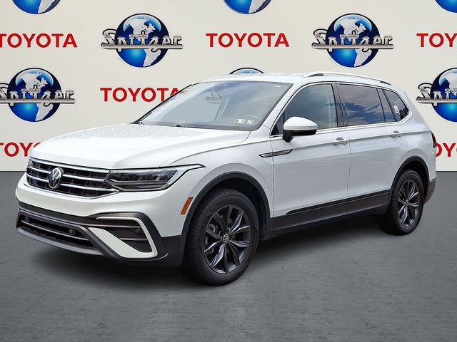 2024 Volkswagen Tiguan SE Wolfsburg Edition photo 2