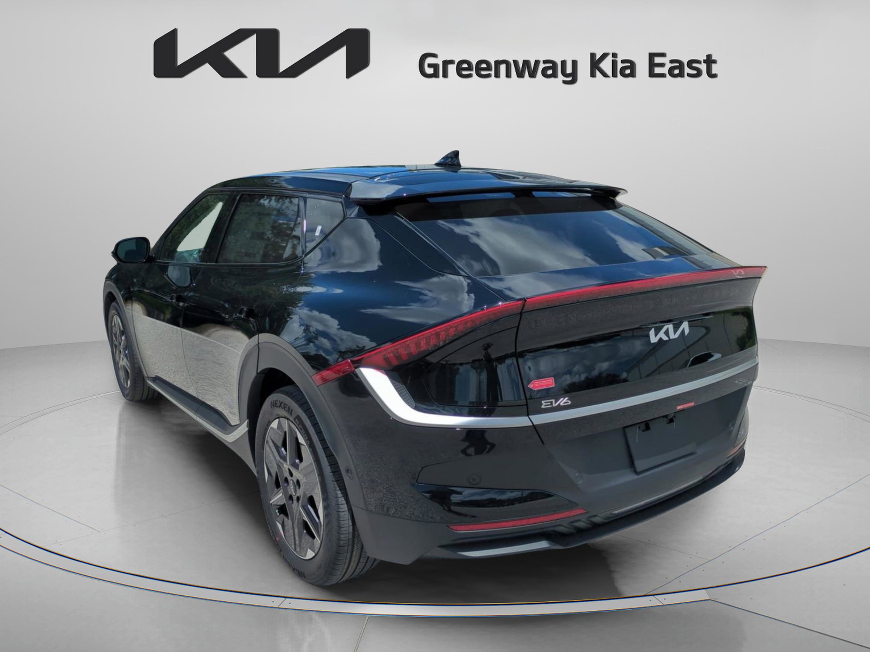 2025 Kia EV6 Light photo 5