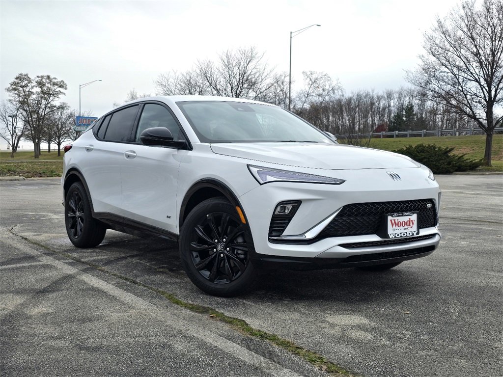 2026 Buick Envista ST photo 2