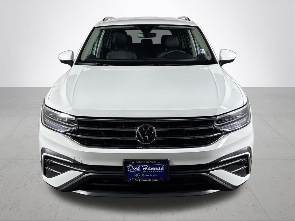 2024 Volkswagen Tiguan SE Wolfsburg Edition photo 2