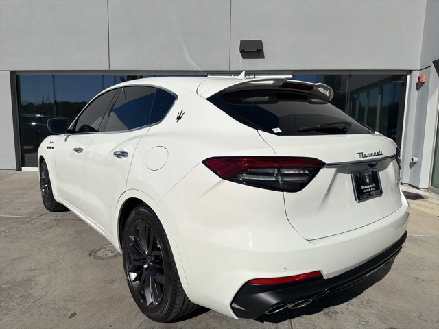 2022 Maserati Levante Modena photo 4