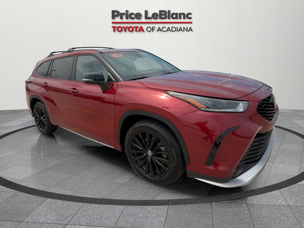 2024 Toyota Highlander XSE photo 5