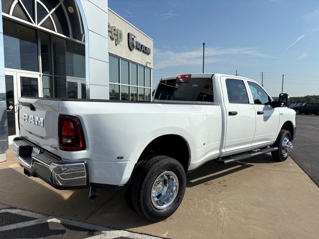 2026 Ram 3500 Tradesman photo 6