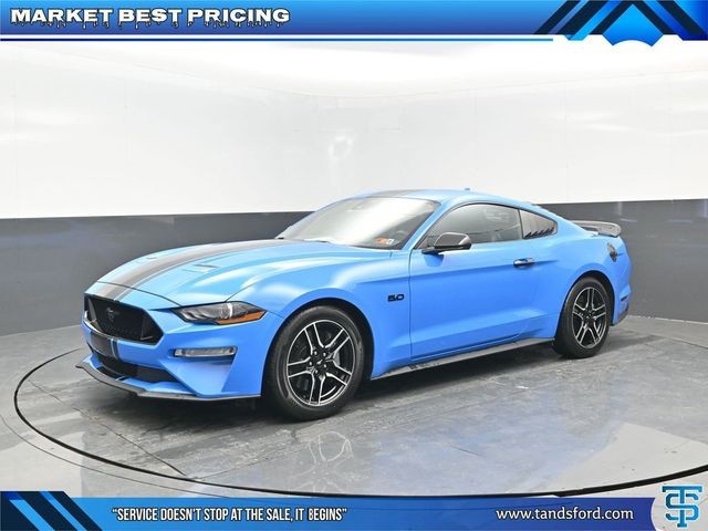 2022 Ford Mustang GT Premium's photo