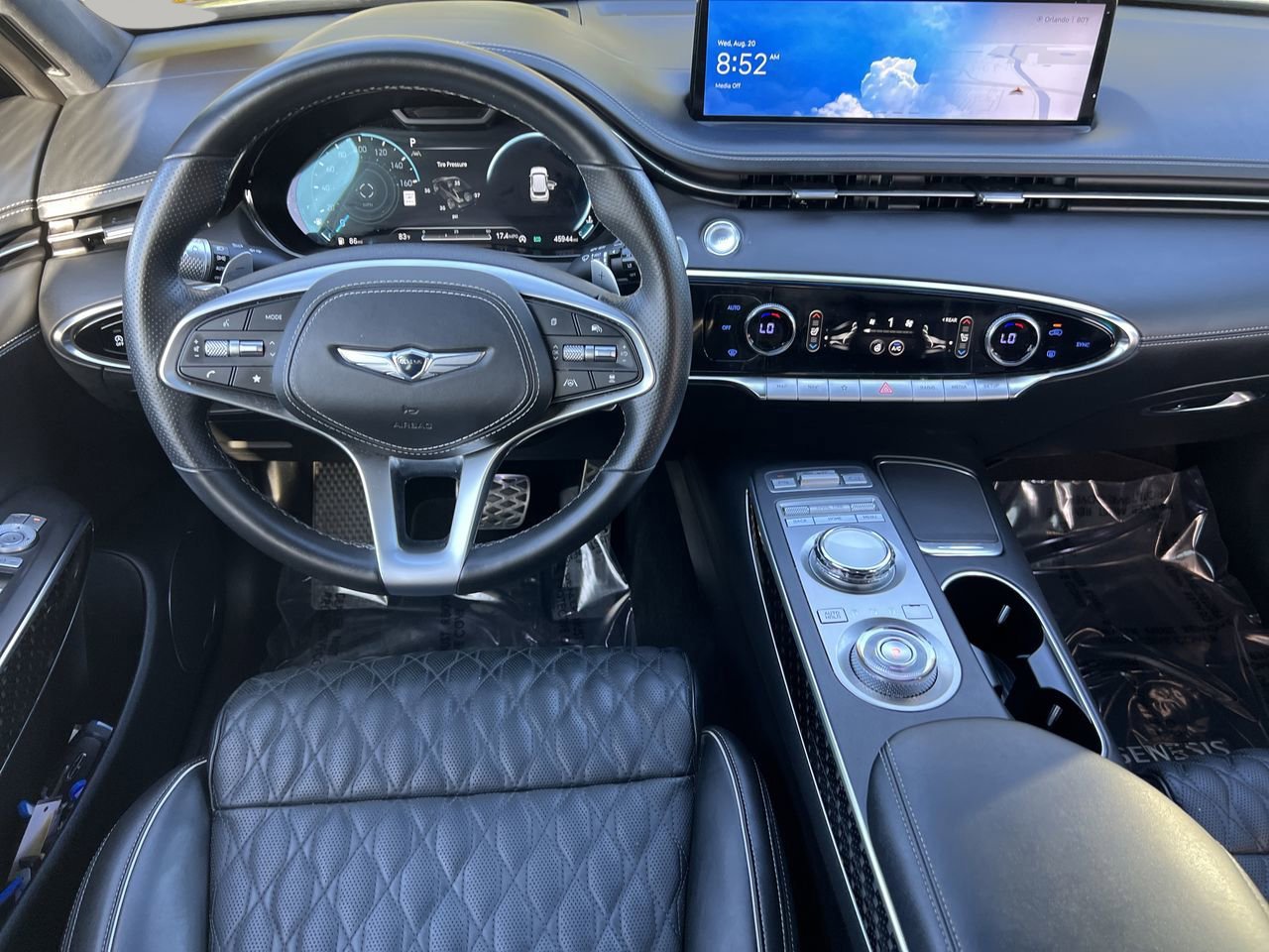 2023 Genesis GV70 3.5T Sport Prestige photo 14
