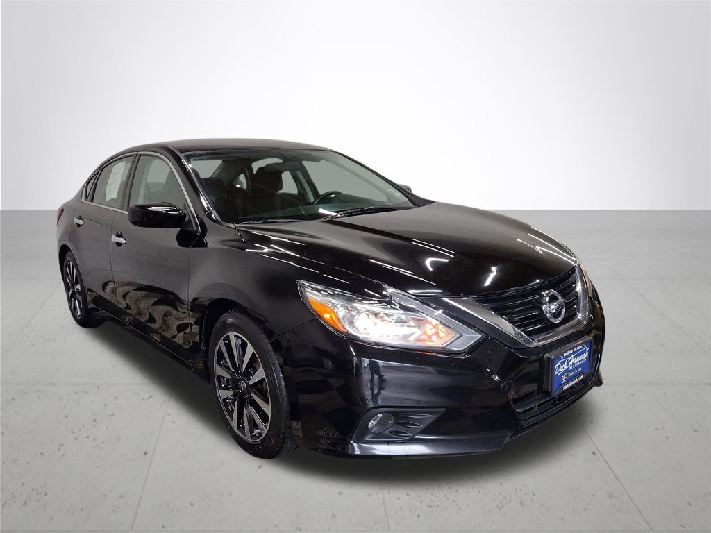 2018 Nissan Altima 2.5 SV photo 4