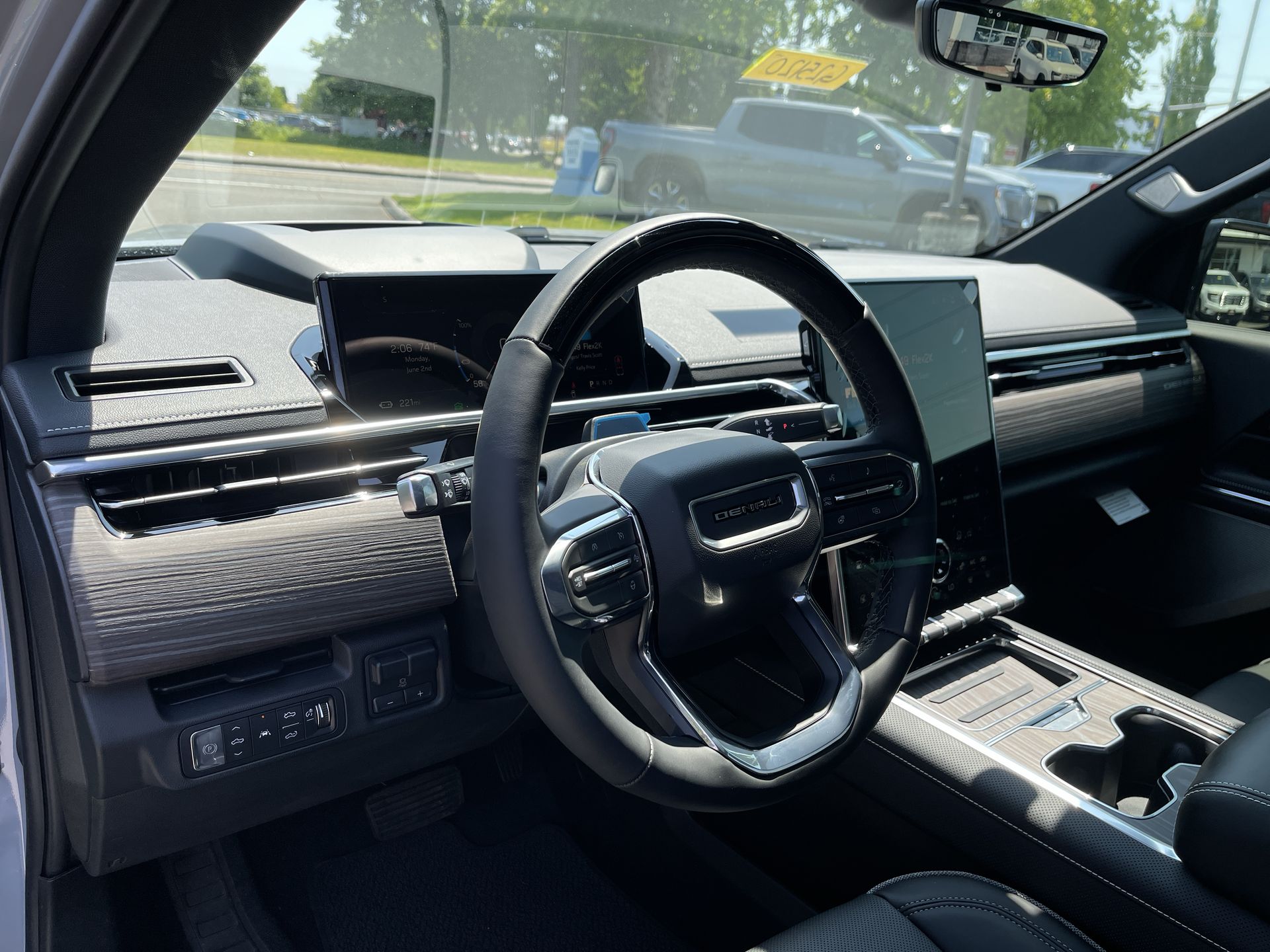 2025 Gmc Sierra Denali photo 10