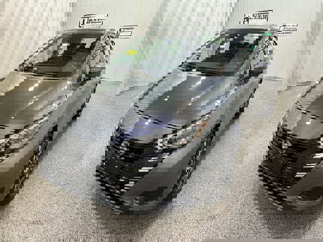 2025 Nissan Versa SV photo 3