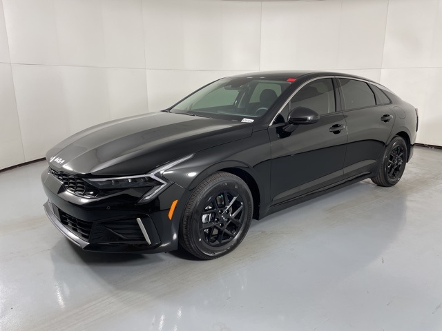 2026 Kia K5 LXS photo 4