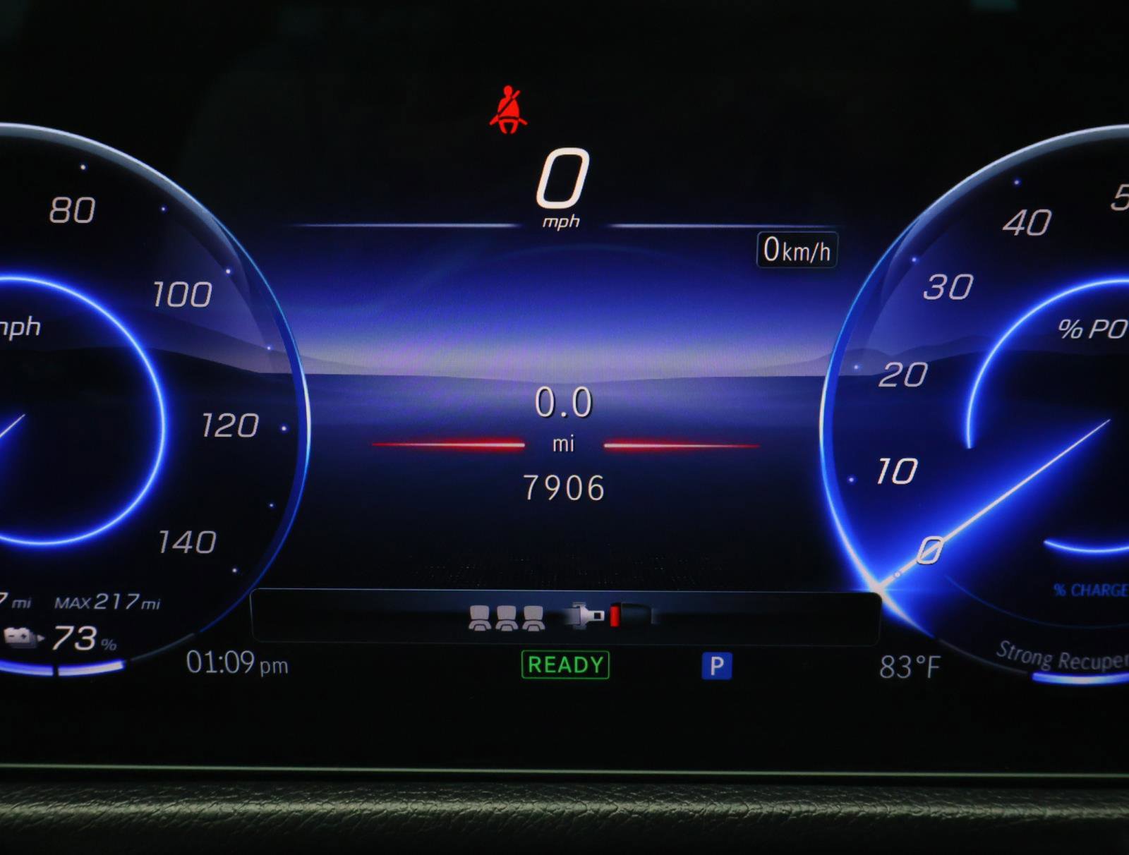 2024 Mercedes Benz EQB photo 28
