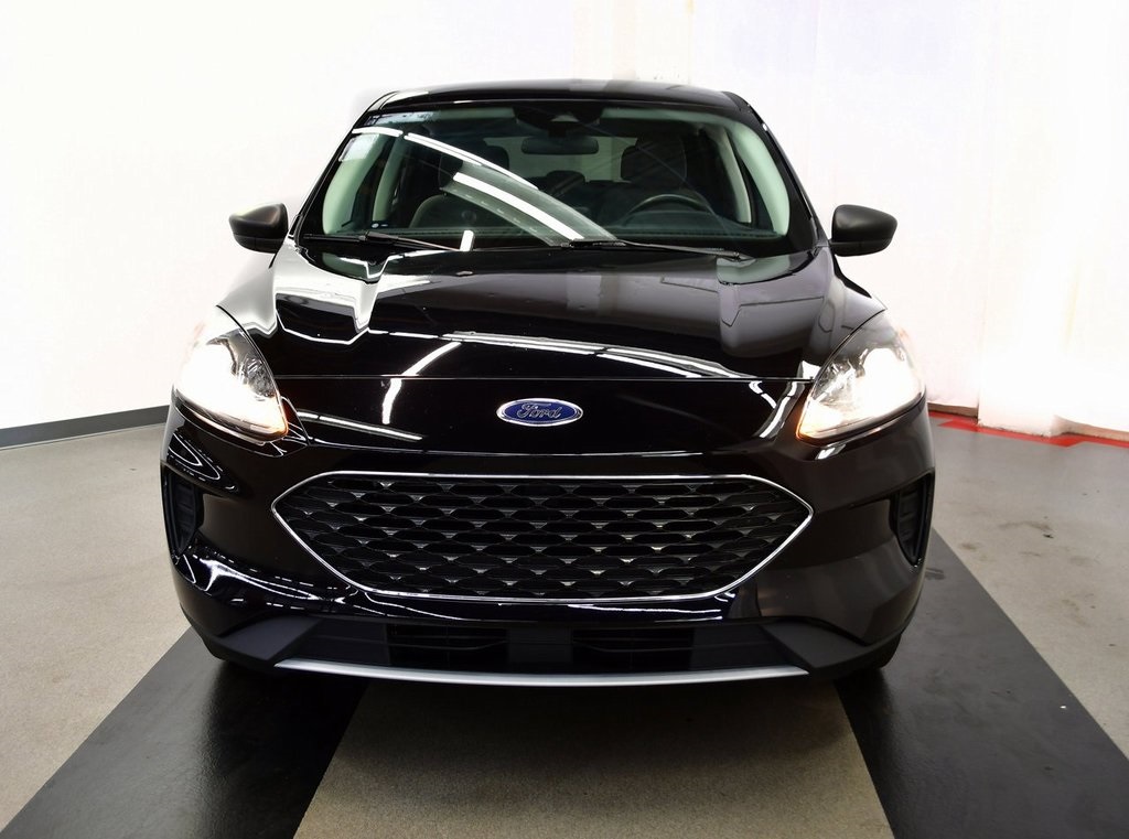 Used 2022 Ford Escape SE with VIN 1FMCU9G63NUA62018 for sale in Kansas City