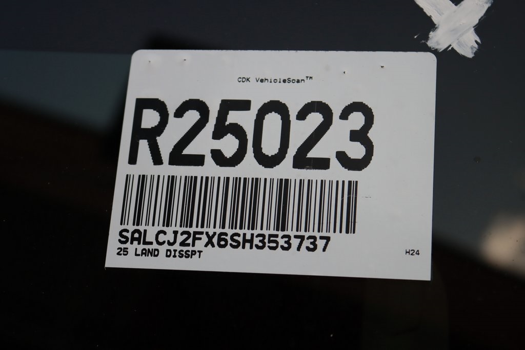 2025 Land Rover Discovery Sport S photo 26