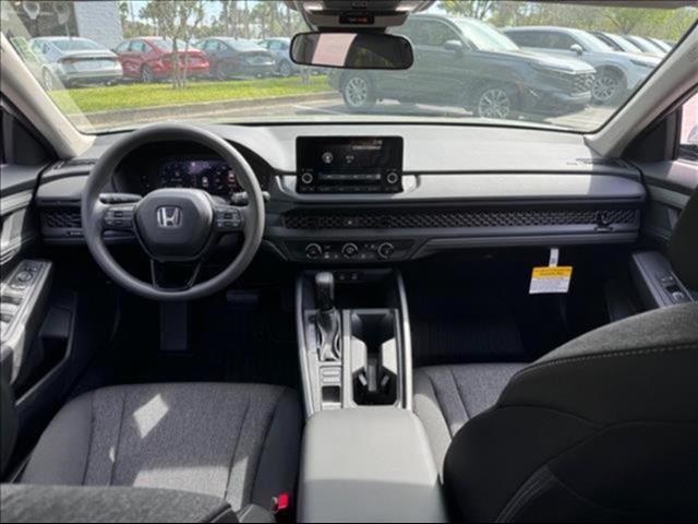 2025 Honda Accord 1.5T LX photo 12