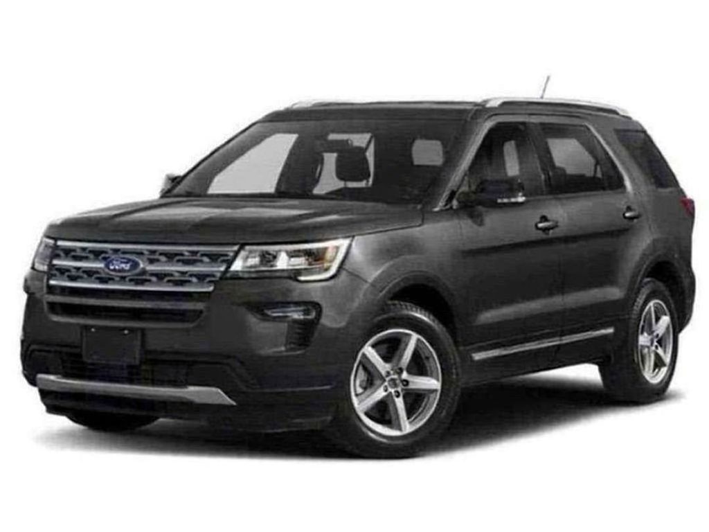 2018 Ford Explorer XLT's photo