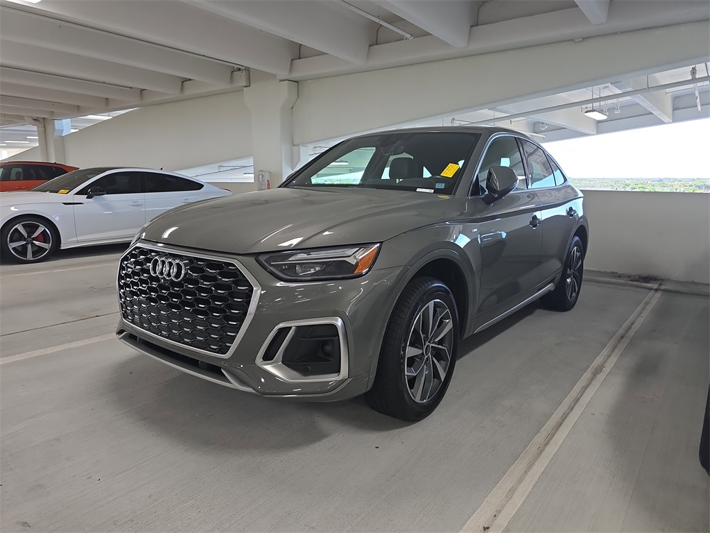 2023 Audi Q5 Sportback Premium Plus's photo