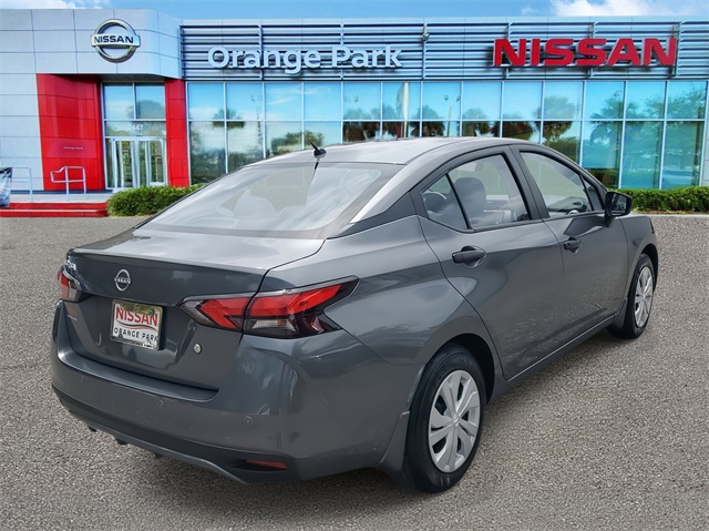 2025 Nissan Versa S photo 2