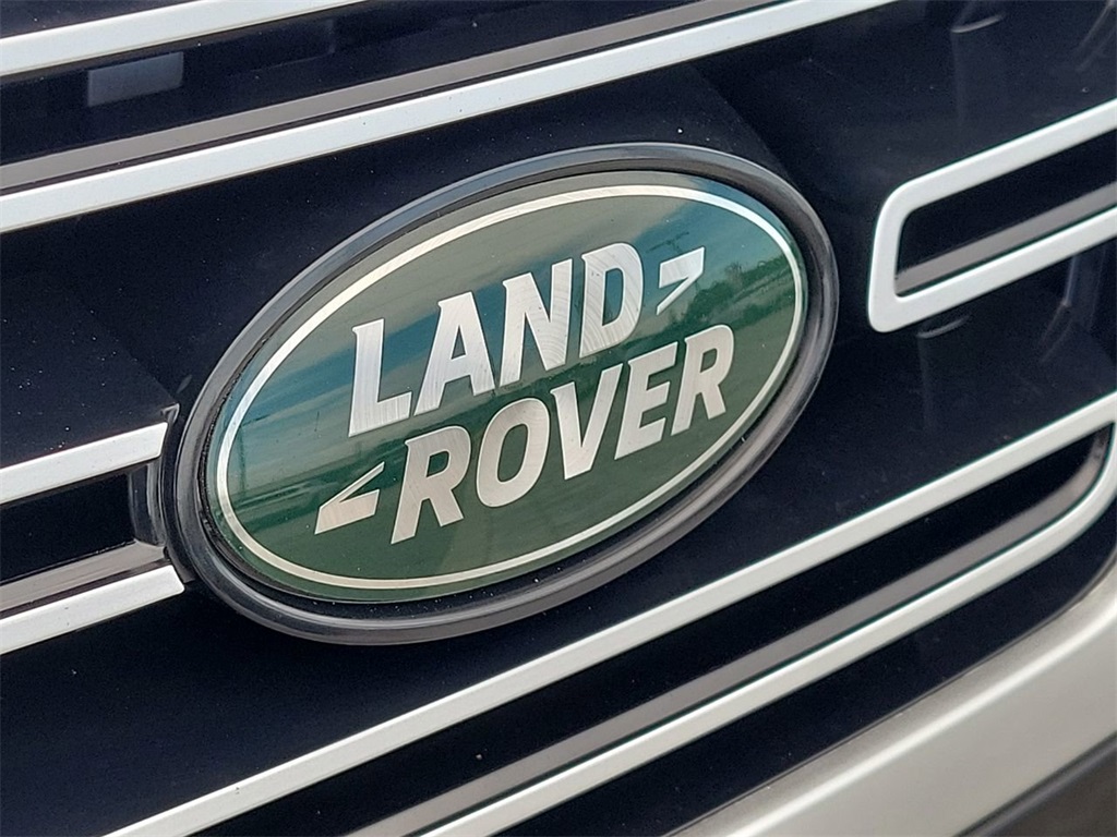 2025 Land Rover Range Rover Autobiography photo 6