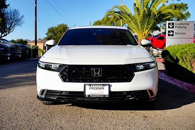 2024 Honda Accord Hybrid Touring photo 4