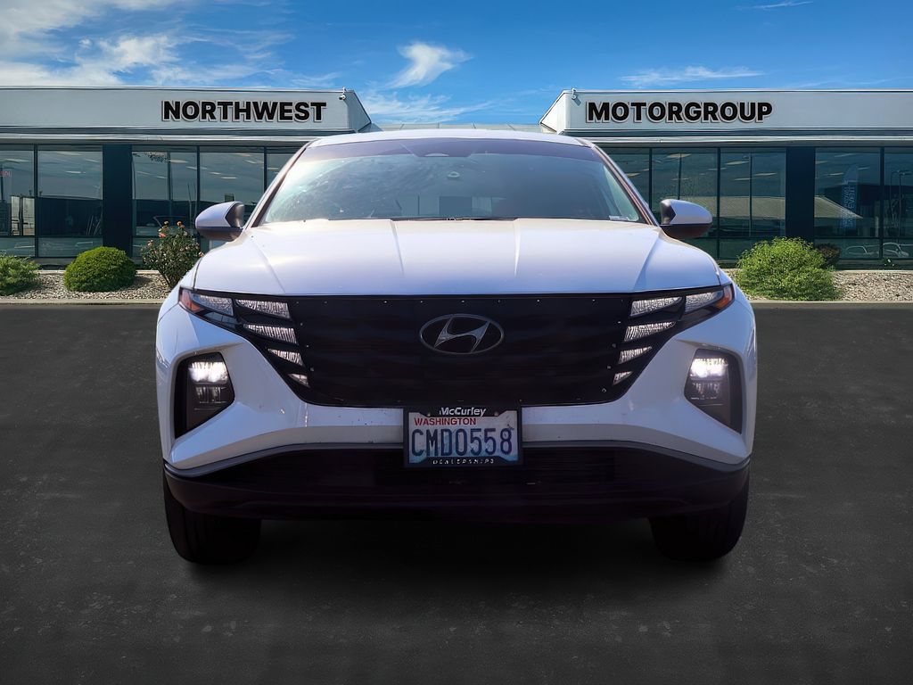 2023 Hyundai Tucson SE photo 2